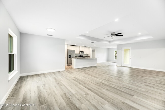 Building Photo - 2977 Fig Rd SE