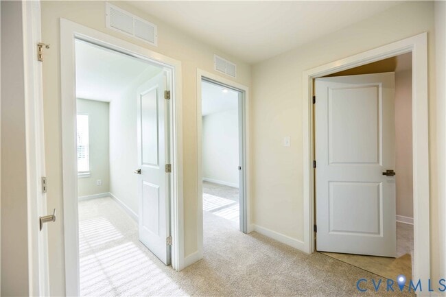 Building Photo - 10660 Wrexham Townes Vw