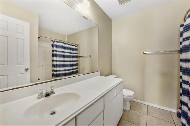 Building Photo - 2106 Tomlinson Trail Dr