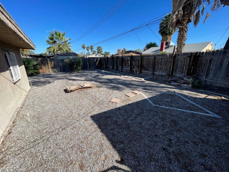 Building Photo - 1808 Franklin Ave