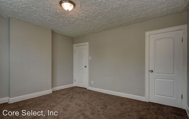 Building Photo - 693-695 Frebis Ave