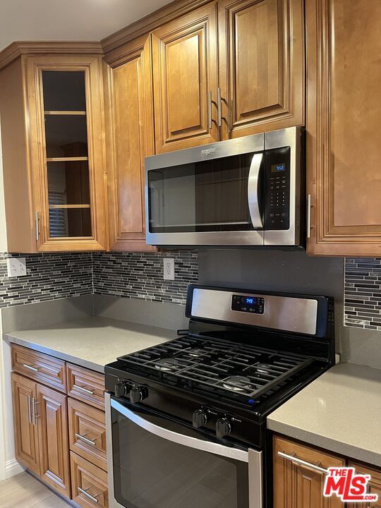 Building Photo - 3800 W Legion Ln