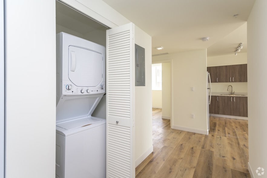 Riverview One Apartments 645 NW 1st St Miami FL 33128 Apartment Finder