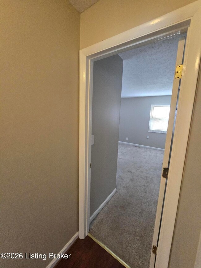 Building Photo - 2831 Goose Creek Rd