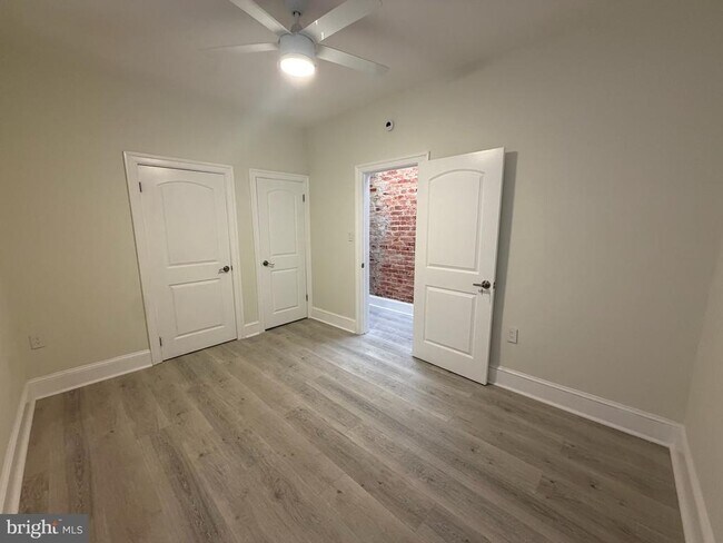 Building Photo - 2707 11th St NW