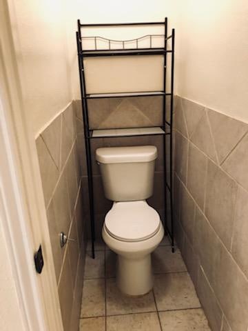 Building Photo - 16019 Vista Del Mar Dr