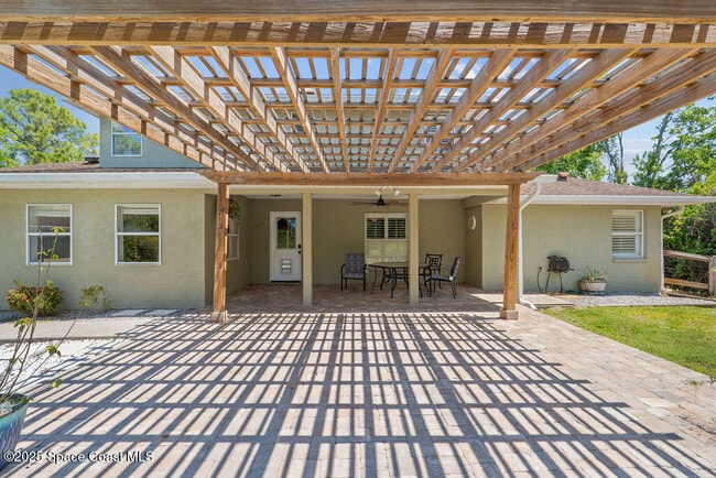 Building Photo - 4357 Ligustrum Dr
