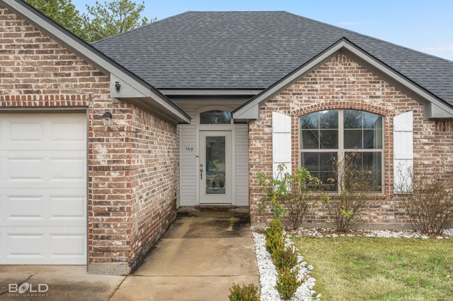 Building Photo - Check Out this 3 bed 2 bath in Benton