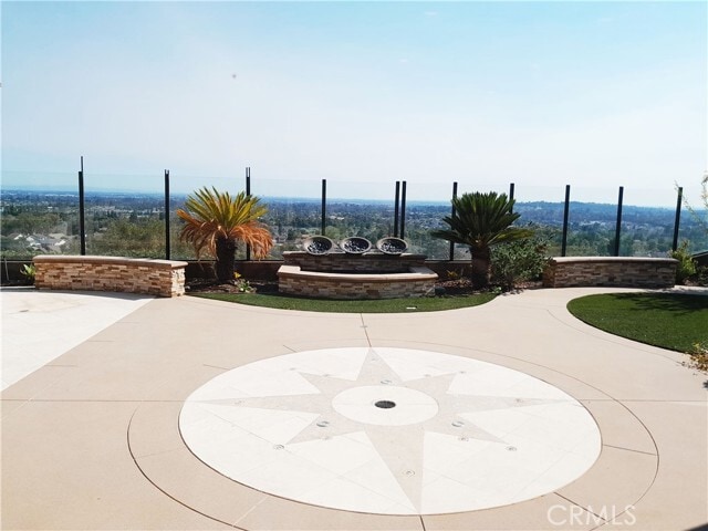 Building Photo - 2432 E Kern River Ln