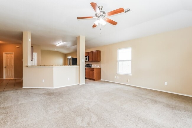 Building Photo - 20419 Friesian Trail