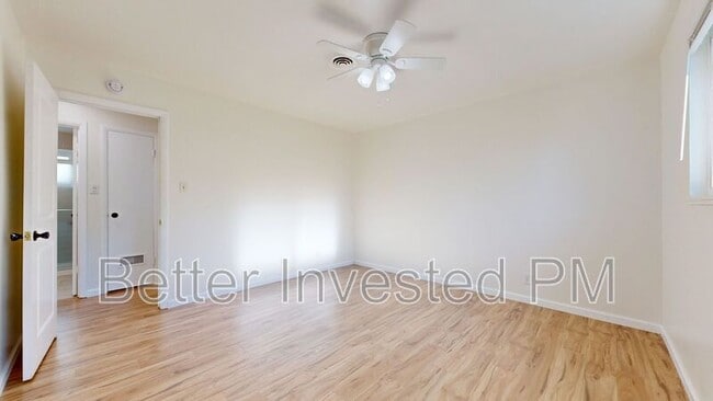 Building Photo - 866 Brigham Ave