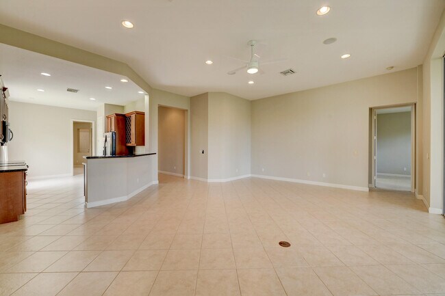 Building Photo - 8908 Champions Way