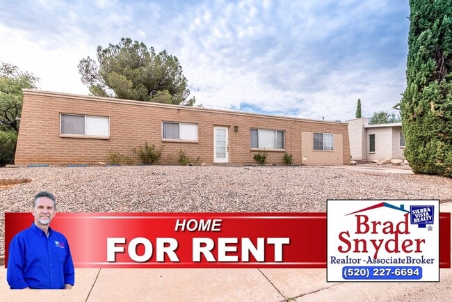 Primary Photo - Spacious 3 Bedroom, 2 Bath Home with Updat...