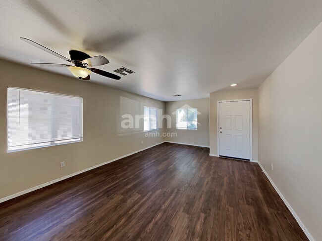 Building Photo - 6401 W Riva Rd