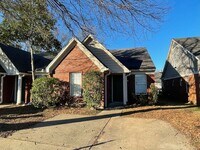 Building Photo - West Wind Subdivision, Cute!!