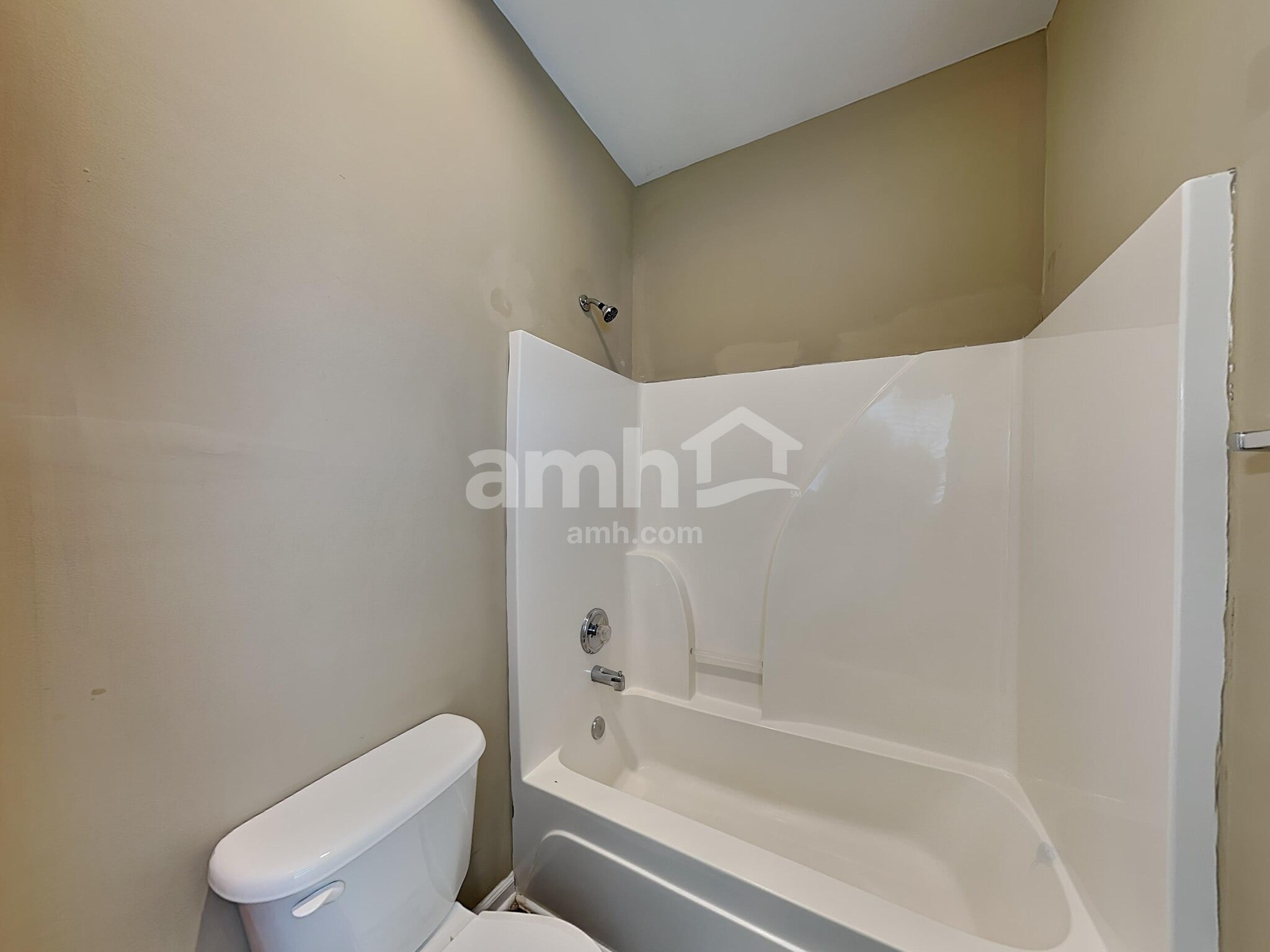 Building Photo - 423 Brownstone St