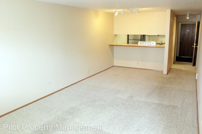 Building Photo - 409 W Mercer St