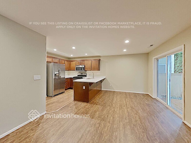 Building Photo - 12804 81 Ave Ct E