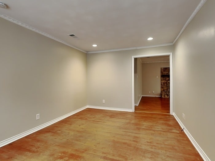 Building Photo - 4617 Ashwood Dr