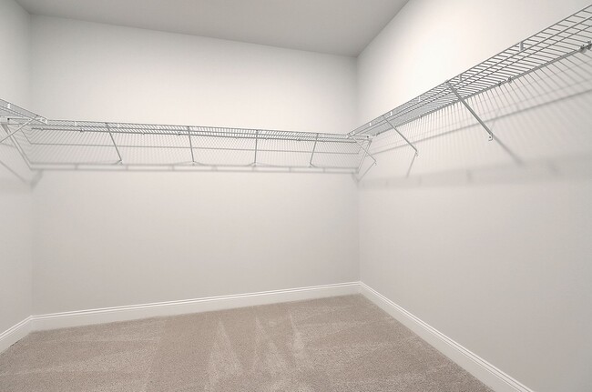 Building Photo - Cane Bay home available!
