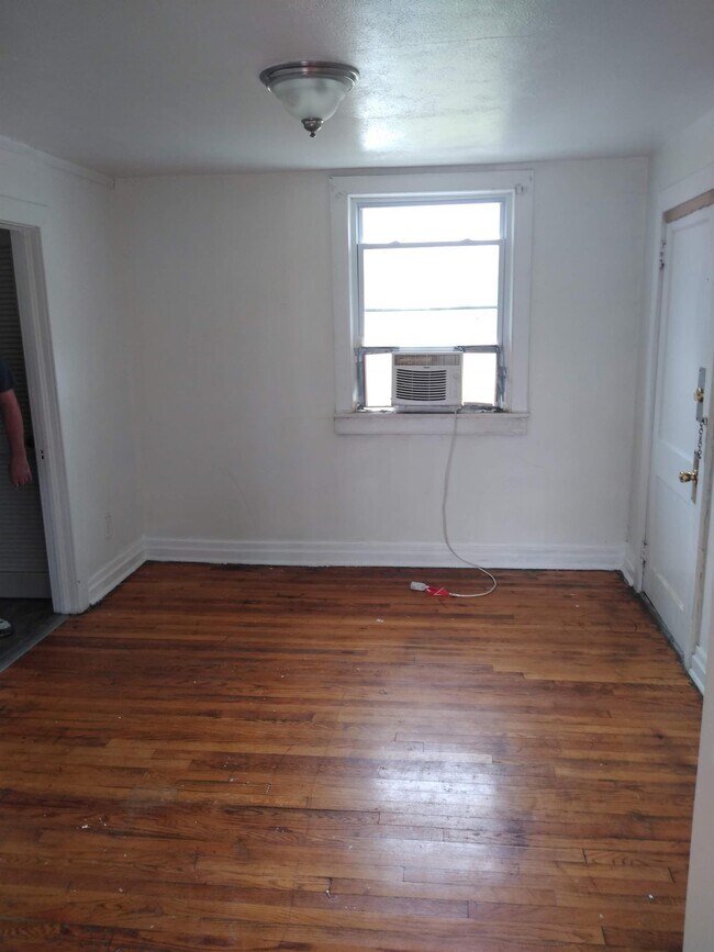 Building Photo - 6500 Partridge St