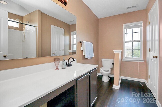 Building Photo - 7115 Simbrah Way