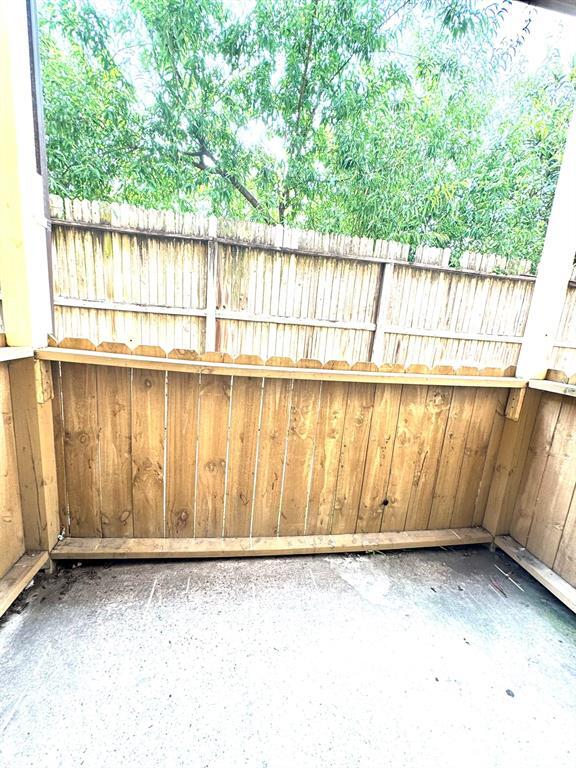 Building Photo - 717 Richcrest Dr
