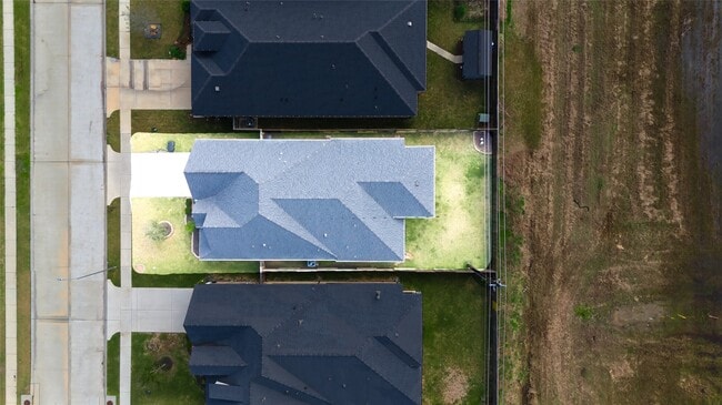 Building Photo - 2232 Clements Shore Ln