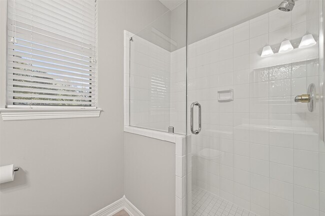 Building Photo - 22718 Emily Park Ln