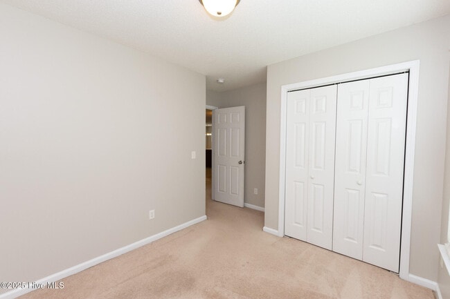 Building Photo - 606 Mattocks Ave