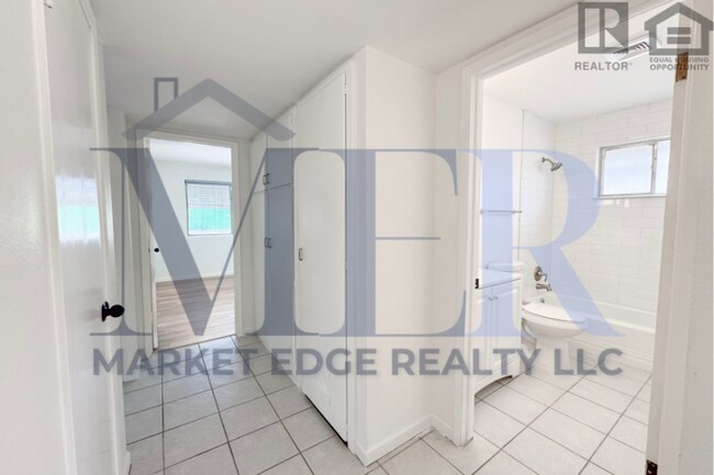 Building Photo - 2Bed/2Bath House in Sun City on Golf Course! Ready for Immediate Move-In!