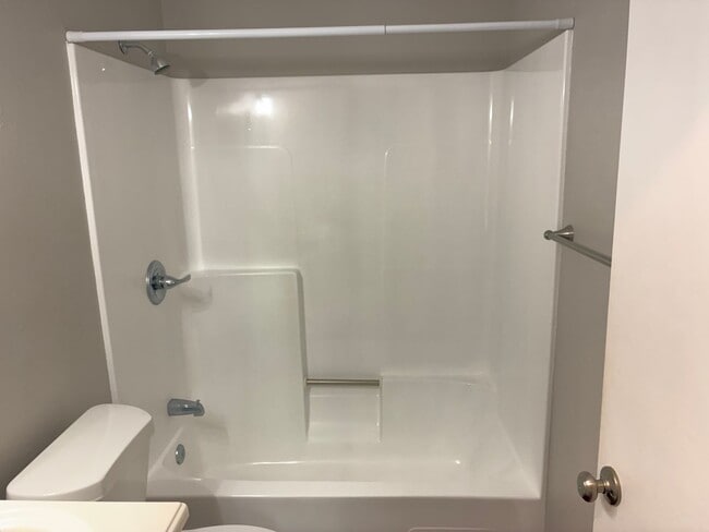 Building Photo - 2 Bedroom 2 Bathroom House in Calabash