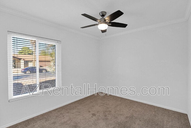 Building Photo - 621 W Plata Ave