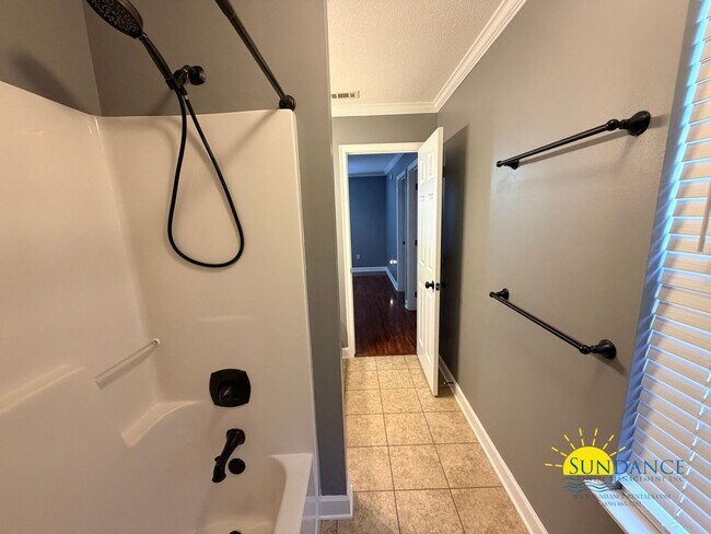Building Photo - 2705 Apple Blossom Ct