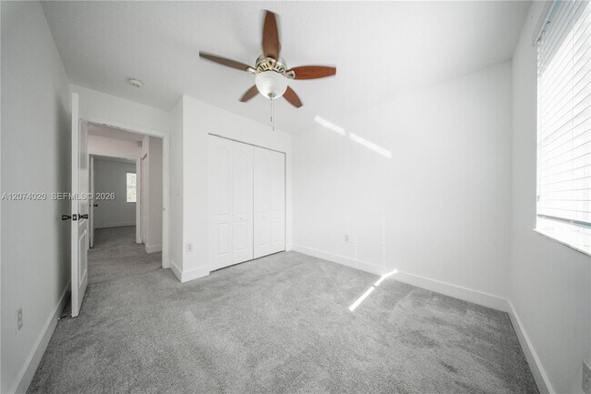 Building Photo - 13868 SW 38th Terrace