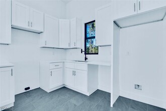 Building Photo - 1603 East 14th Street