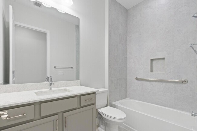 Building Photo - 5579 Liberty Ln