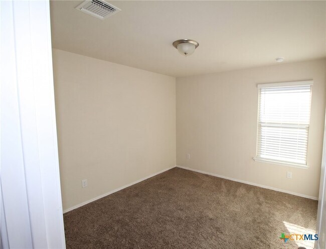 Building Photo - 2044 Wigeon Wy