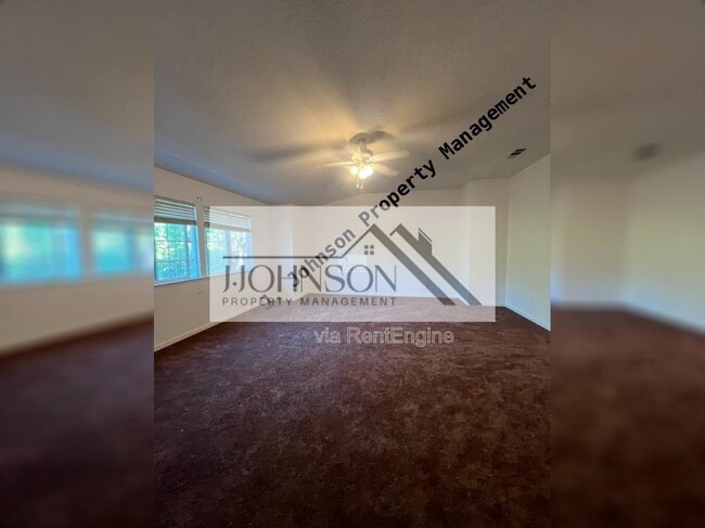 Building Photo - 4212 Mulberry Ct