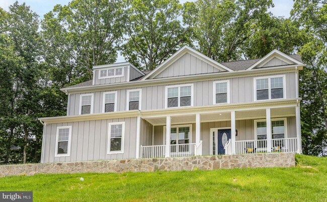 Building Photo - 10302 Laurel Ridge Way