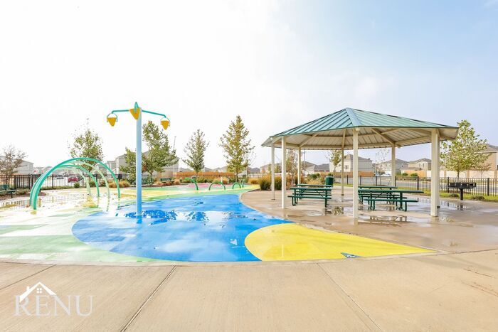 Building Photo - 2935 Jackson Smt