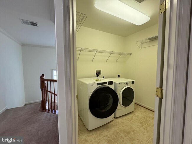 Building Photo - 8561 Barrow Furnace Ln