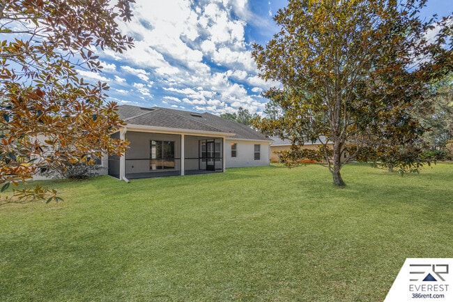 Building Photo - 7 Undermount Path E