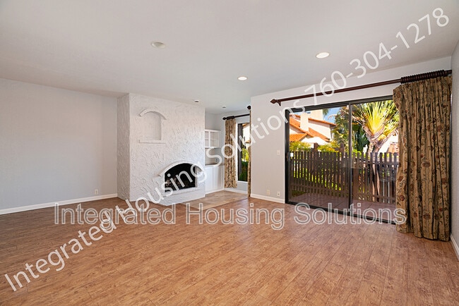Building Photo - 1915 Estrella De Mar Ct