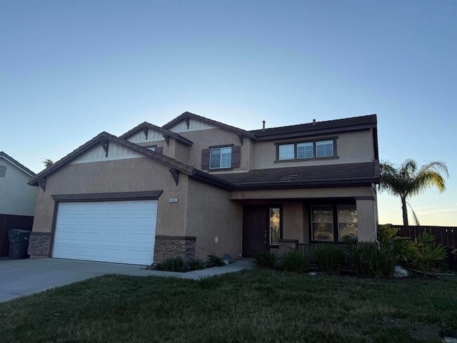 Building Photo - 4983 Calle Arquero