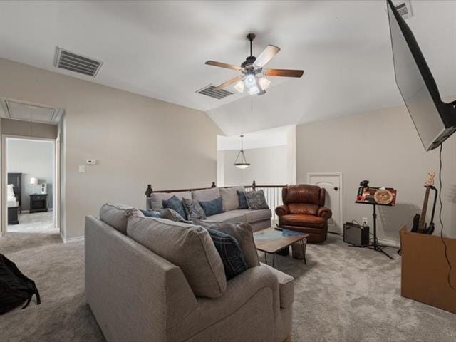 Building Photo - 654 Plum Dr