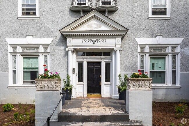 Building Photo - D'Ancona Mansion