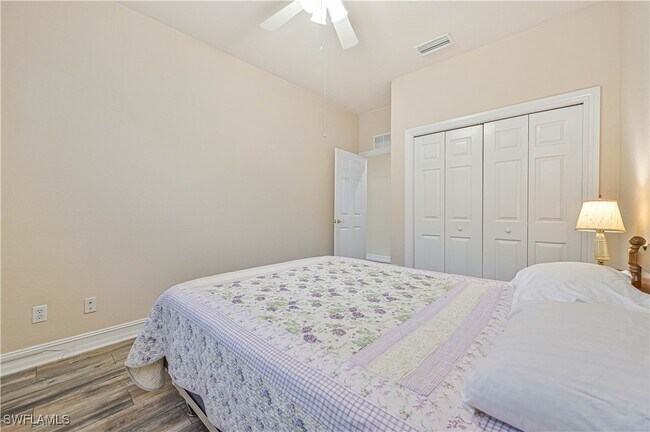 Building Photo - 9280 River Otter Dr