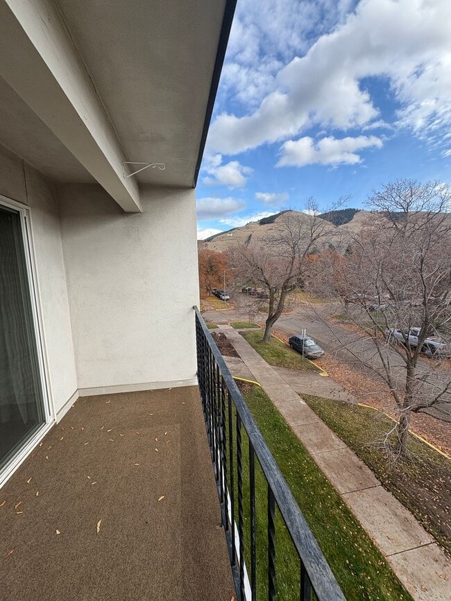 Building Photo - Spacious 2-Bedroom Apartment in 62+ Community – Quiet 3rd Floor with Indoor Parking