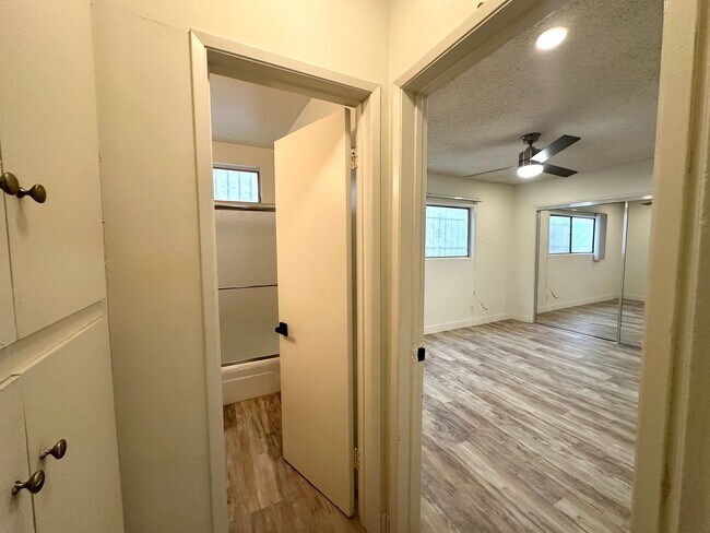 Building Photo - 12117 Pacific Ave